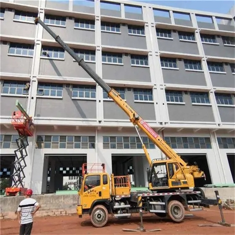 畜禽良种场设备故障维权指南：租赁期间吊车损坏如何处理