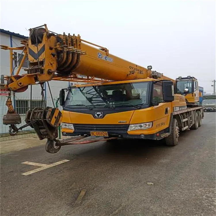 畜禽良种场吊车出租保险：全面覆盖，安全无忧