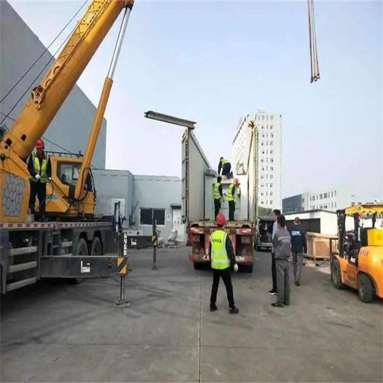 畜禽良种场如何找到附近的吊车救援服务