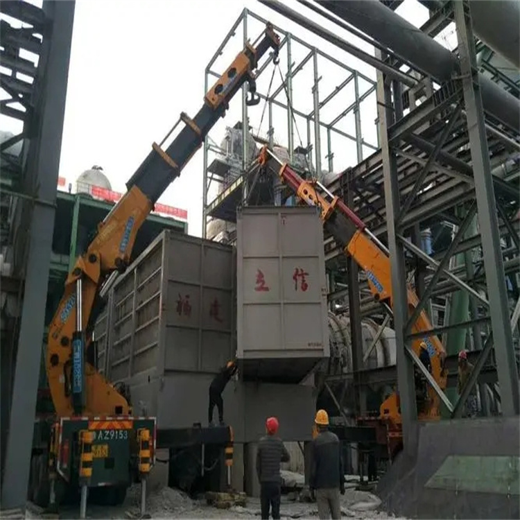 畜禽良种场折臂吊车租赁电话